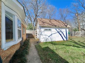 1914  Del Oak Drive , Mesquite Texas 75149