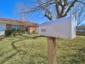 1914  Del Oak Drive , Mesquite Texas 75149