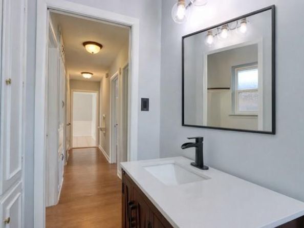 2510  Highwood Drive , Dallas Texas 75228