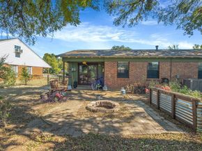 810  Arthur Drive , Arlington Texas 76013