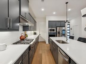 7424  Collin Mckinney Parkway , McKinney Texas 75070