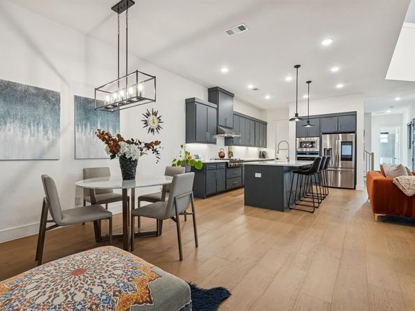 7424  Collin Mckinney Parkway , McKinney Texas 75070