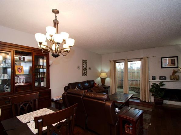 2121  Park Willow Lane  C, Arlington Texas 76011