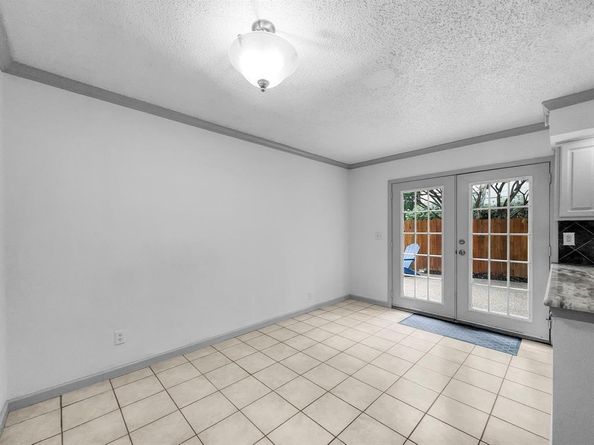 767  Dove Circle , Lewisville Texas 75067