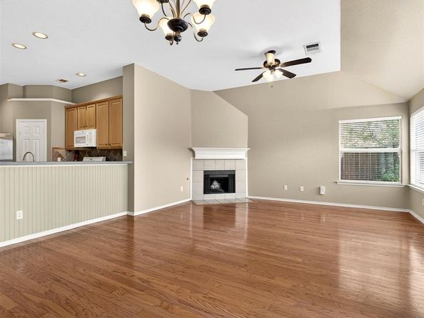 5549  Green Hollow Lane , The Colony Texas 75056