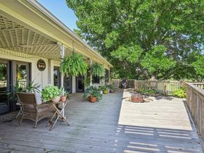 4027  Fairlakes Drive , Dallas Texas 75228