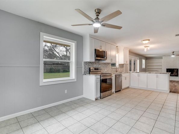 5113  South Drive , Fort Worth Texas 76132