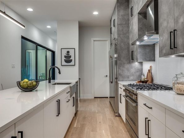 5441  Ellsworth  , Dallas Texas 75206