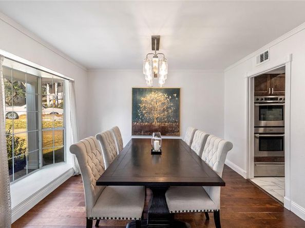 2906  Pacific Court , Irving Texas 75062