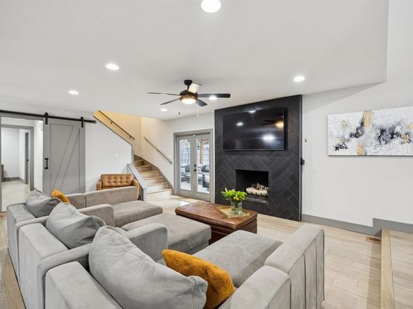 13326  Rolling Hills Lane , Dallas Texas 75240