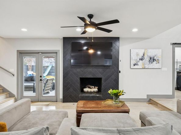 13326  Rolling Hills Lane , Dallas Texas 75240