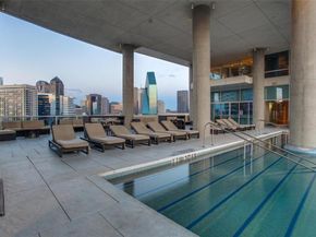 2430  Victory Park Lane  1809, Dallas Texas 75219