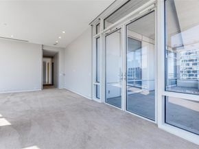 2430  Victory Park Lane  1809, Dallas Texas 75219