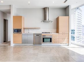 2430  Victory Park Lane  1809, Dallas Texas 75219