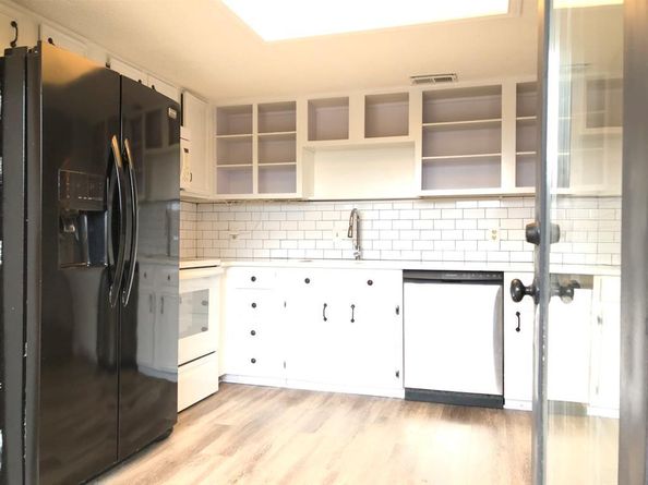 513  Towne House Lane , Richardson Texas 75081