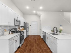 2000  Bethlehem Street , Irving Texas 75061