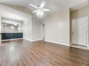 8601  Park Lane  221, Dallas Texas 75231