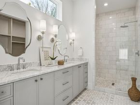 1811  Bermuda Street , Dallas Texas 75214