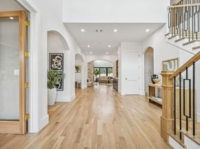 1811  Bermuda Street , Dallas Texas 75214