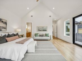 1811  Bermuda Street , Dallas Texas 75214