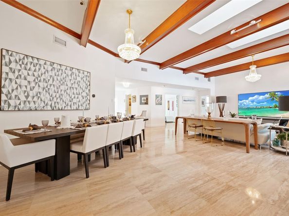 2729 NW 28th St, Boca Raton FL 33434