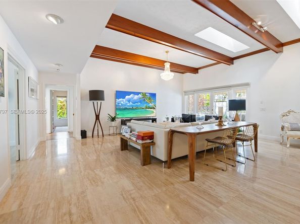 2729 NW 28th St, Boca Raton FL 33434