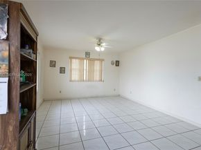 4151 SW 112th Ct, Miami FL 33165