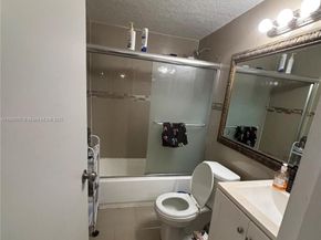 16450 NW 2nd Ave 109, Miami FL 33169