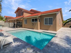 15462 SW 147th St, Miami FL 33196