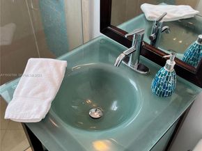 1340 Drexel Ave 406, Miami Beach FL 33139