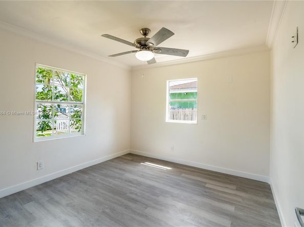 2250 NW 154th St, Miami Gardens FL 33054
