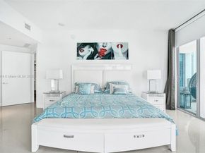 17301 Biscayne Blvd 1207, North Miami Beach FL 33160