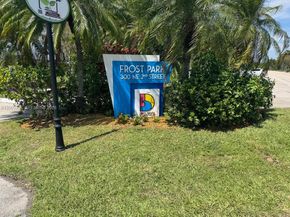 91 Fronton Blvd, Dania Beach FL 33004