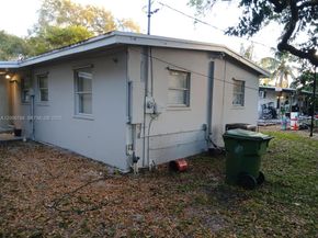 948 NW 14th Ct, Fort Lauderdale FL 33311