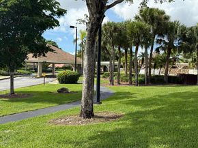 15320 SW 53rd St, Miami FL 33185