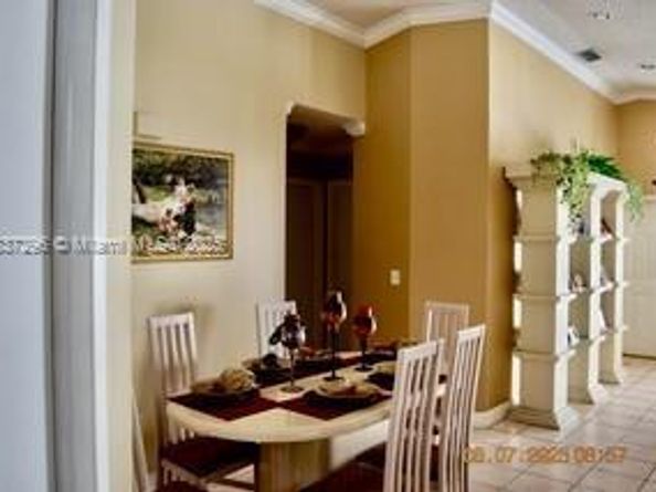 15320 SW 53rd St, Miami FL 33185