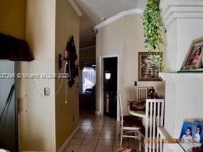 15320 SW 53rd St, Miami FL 33185