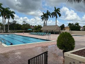 15320 SW 53rd St, Miami FL 33185