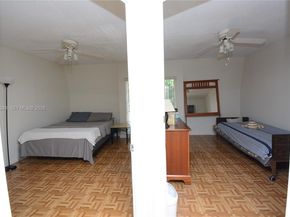 13935 SW 84th St 905, Miami FL 33183