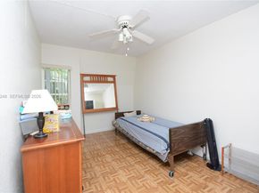 13935 SW 84th St 905, Miami FL 33183