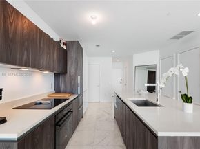 480 NE 31st St 2405, Miami FL 33137