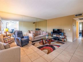 13475 SW 9th St 410A, Pembroke Pines FL 33027
