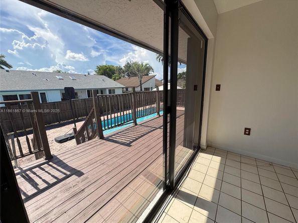 10936 SW 138th Pl, Miami FL 33186