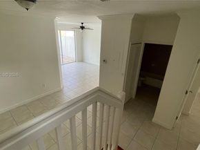 7020 NW 177th St B103, Hialeah FL 33015