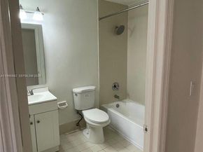 7020 NW 177th St B103, Hialeah FL 33015