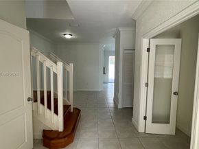 7020 NW 177th St B103, Hialeah FL 33015