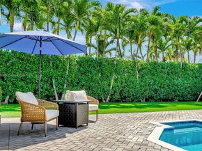 10190 SW 114th Ter, Miami FL 33176