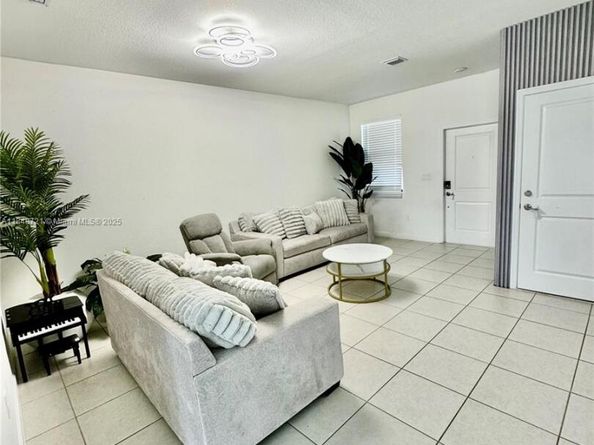 23056 SW 129th Ct, Miami FL 33170