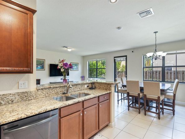 9618 Waterview Way, Parkland FL 33076