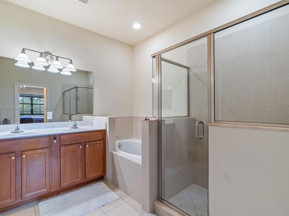 9618 Waterview Way, Parkland FL 33076
